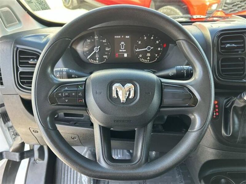 2023 Ram ProMaster 2500 photo 17