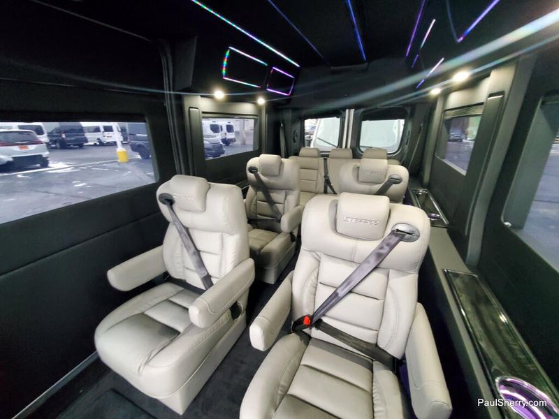 New 2026 RAM Promaster 2500 Slt+ Window Van High Roof 159' Wb