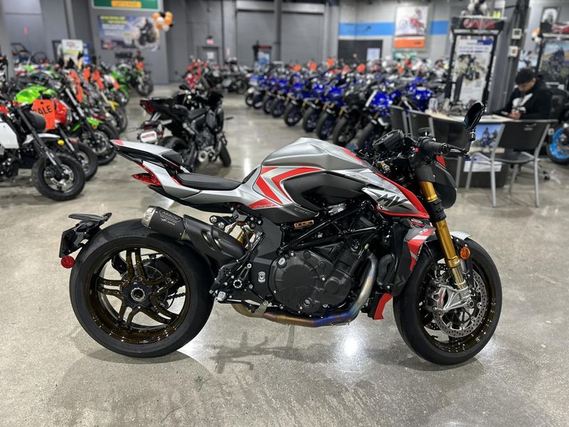 Used 2022 Mv Agusta BRUTALE 1000 NURBURGRING Image 5