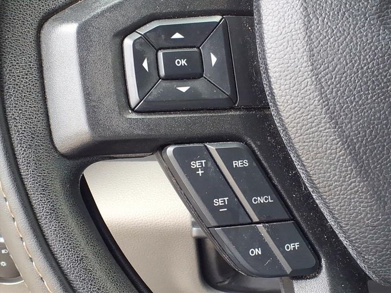 Used 2021 Ford F-250 XLTImage 21