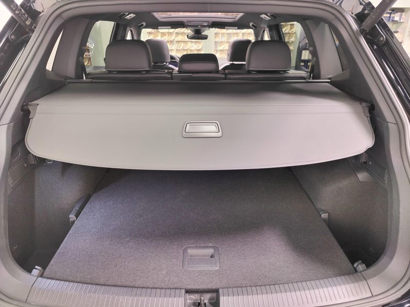 Used 2024 Volkswagen Tiguan AWD SEL R-Line w/Sunroof/NavImage 20