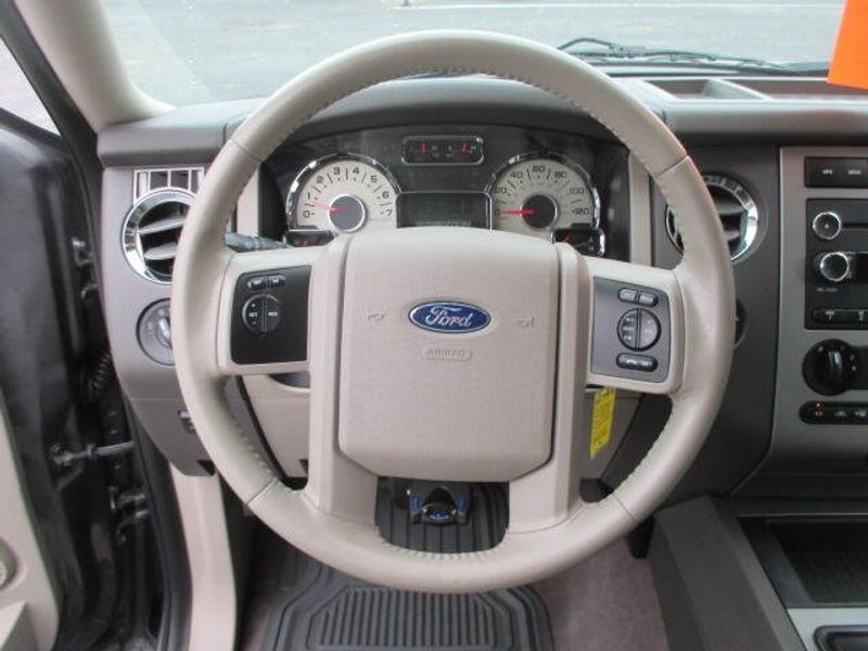 Used 2012 Ford Expedition EL Image 16