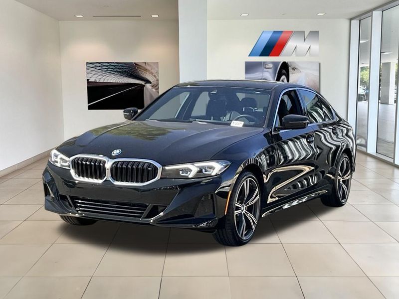 2024 BMW 3 Series 330e iPerformanceImage 4