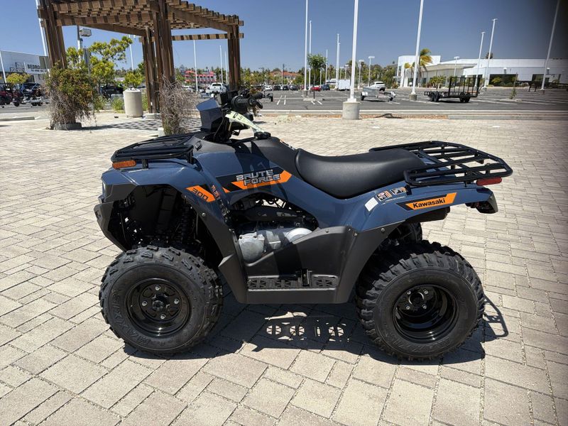 New 2026 Kawasaki BRUTE FORCE 300 Image 14