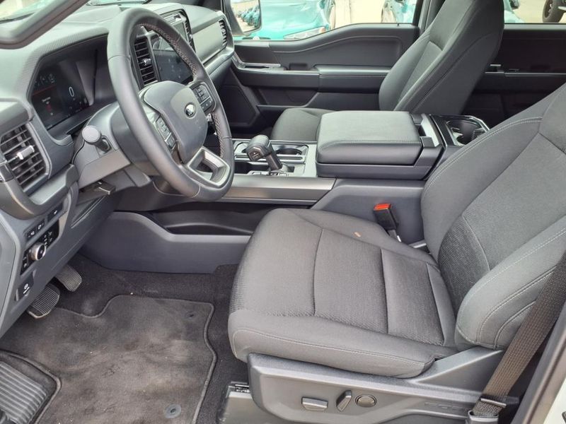 2024 Ford F-150 XLTImage 18