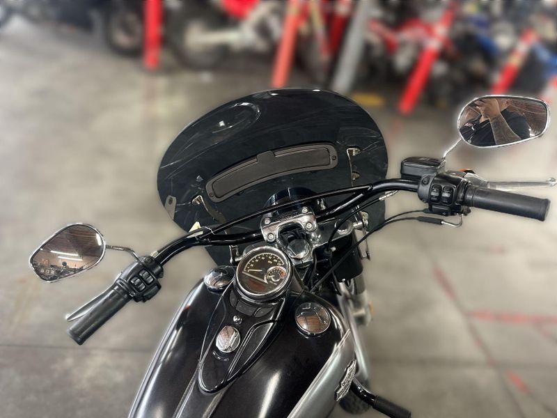 Used 2015 Harley-Davidson SOFTAIL SLIM Image 13