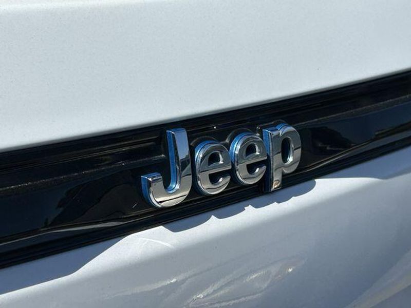 Used 2022 Jeep Grand Cherokee 4xe 4xeImage 5