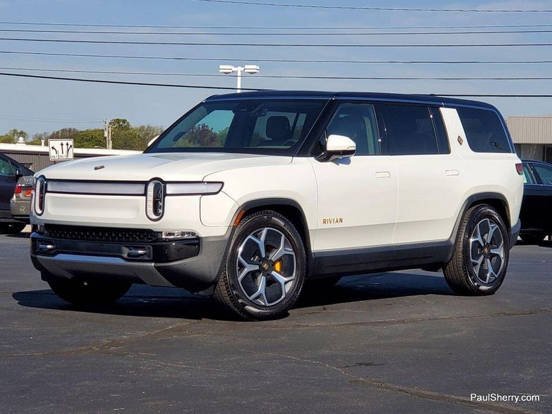 2023 Rivian R1S AdventureImage 7