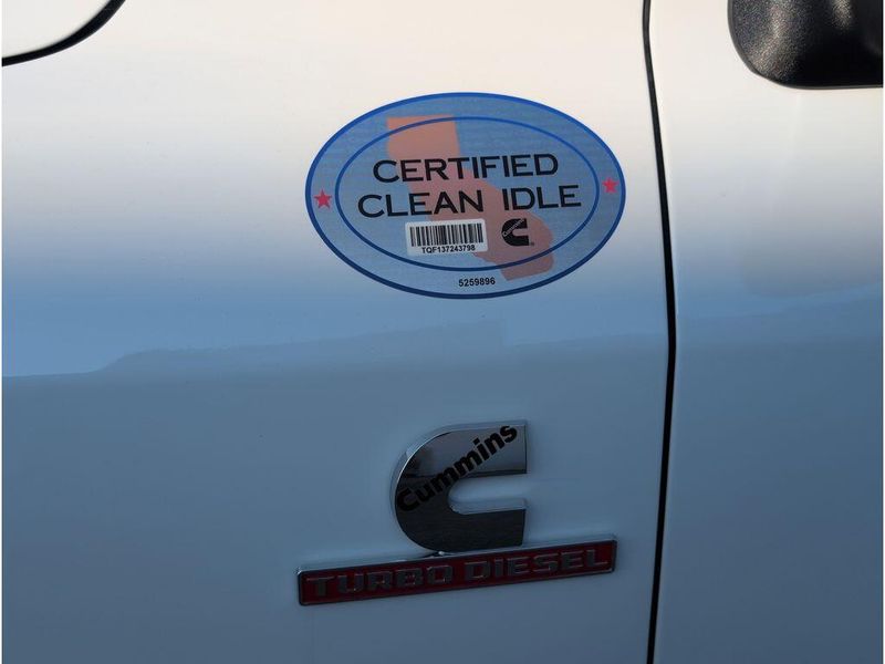 New 2026 RAM 3500 Tradesman Crew Cab Chassis 4x2 60