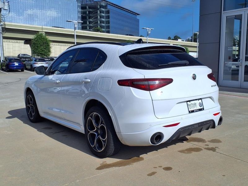 2022 Alfa Romeo Stelvio VeloceImage 15