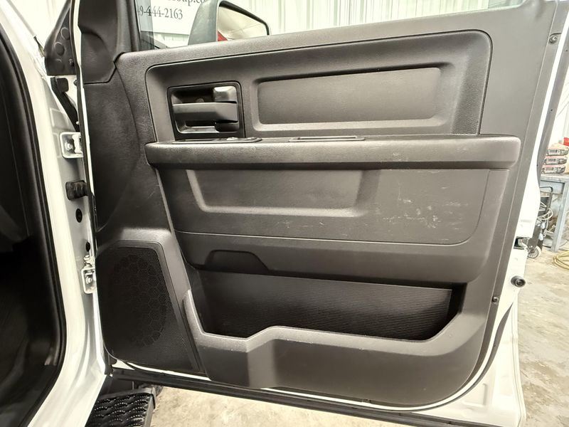 Used 2023 RAM 3500 TradesmanImage 9