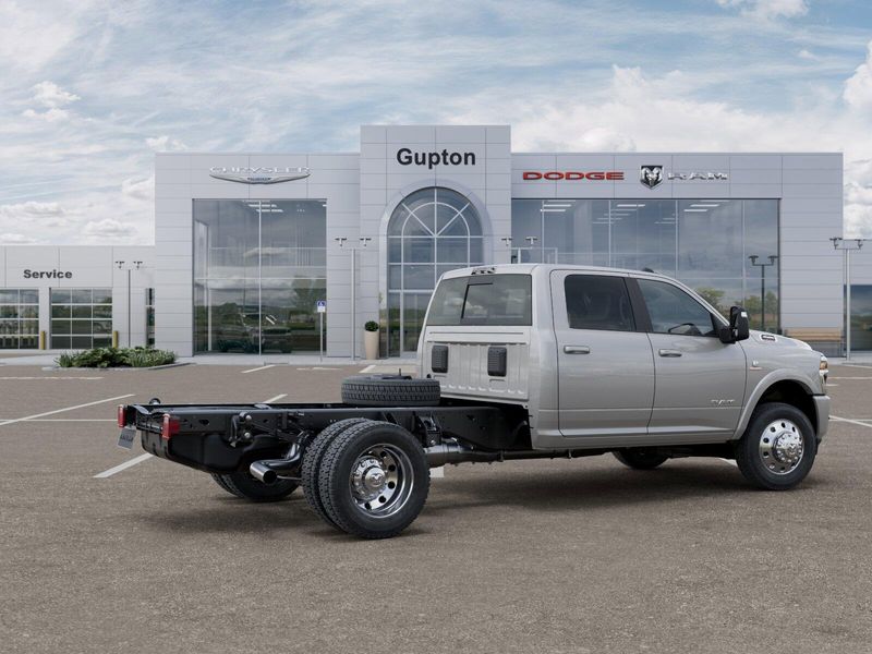 New 2026 RAM 4500 Big Horn Chassis Crew Cab 4x4 60