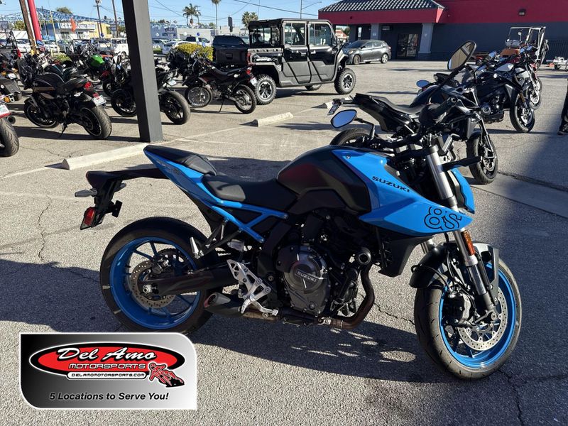 Used 2024 Suzuki GSX-8S Image 1