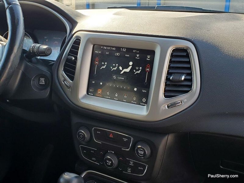 2020 Jeep Compass LatitudeImage 15