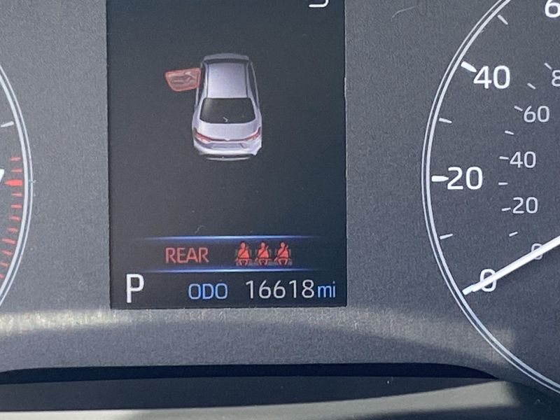 2024 Toyota Corolla LEImage 27