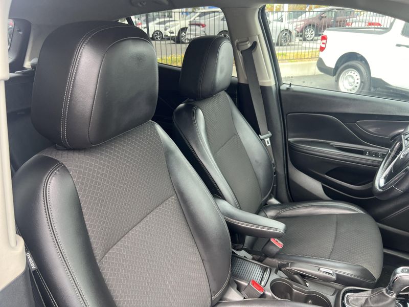 2019 Buick Encore PreferredImage 25