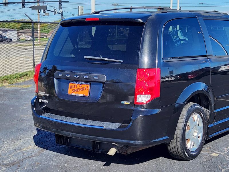 Used 2012 Dodge Grand Caravan SE