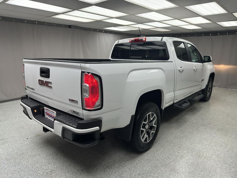 Used 2017 GMC Canyon 4WD SLEImage 4