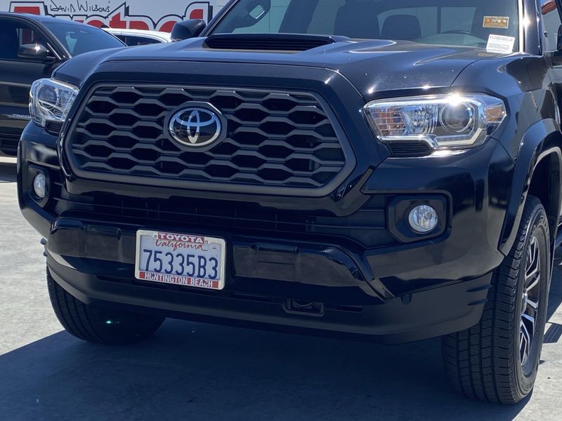 Used 2021 Toyota Tacoma TRD SportImage 7