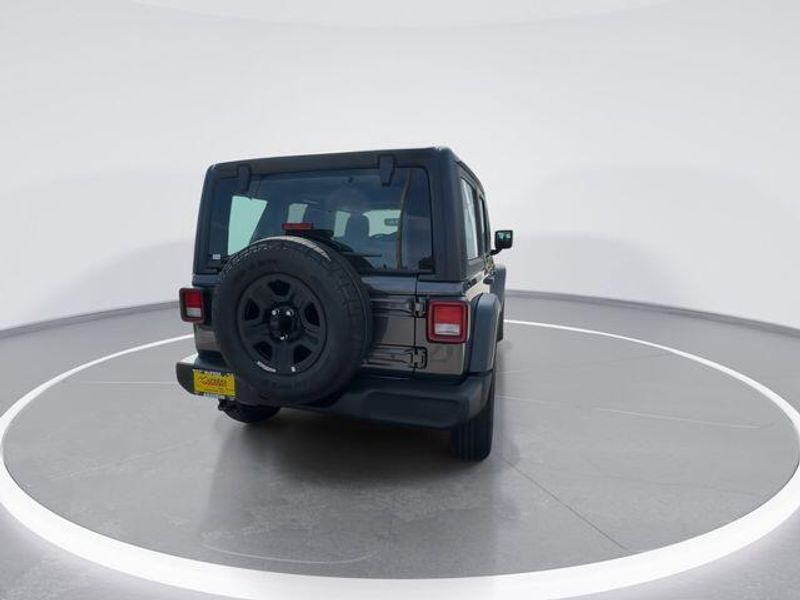 New 2026 Jeep Wrangler 4-door SportImage 7