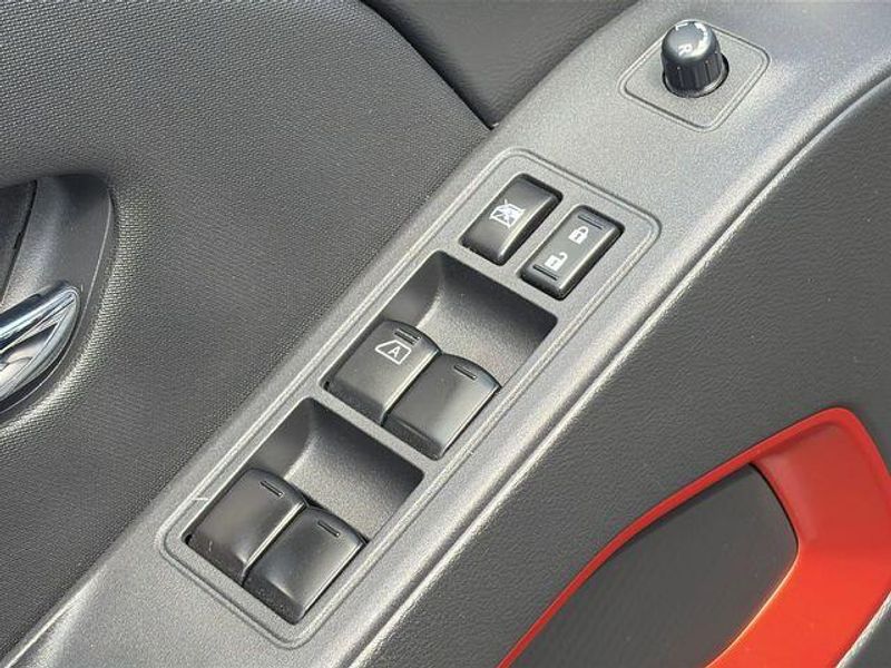 Used 2022 Nissan Frontier PRO-XImage 23