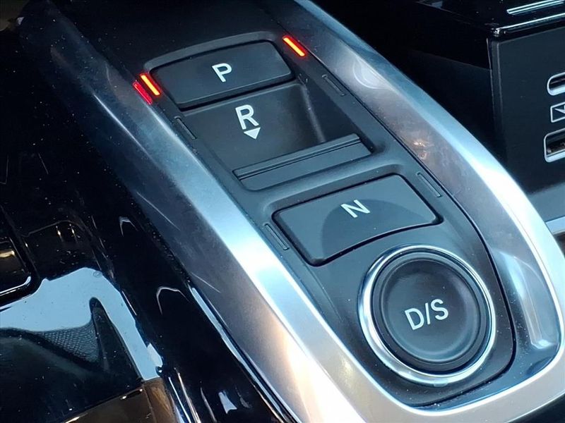 Used 2025 Acura MDX Technology PackageImage 24