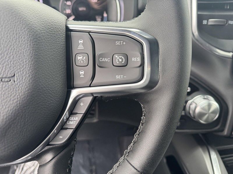 2025 RAM 1500 LaramieImage 20