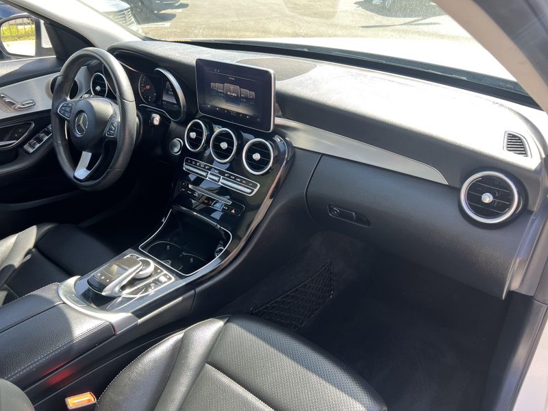 2016 Mercedes-Benz C-Class C 300Image 25