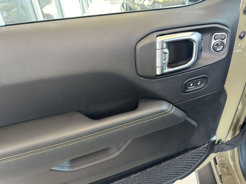 New 2025 Jeep Wrangler 4-door Rubicon 392Image 20