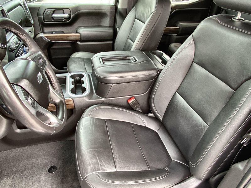 Used 2021 Chevrolet Silverado 1500 RSTImage 20