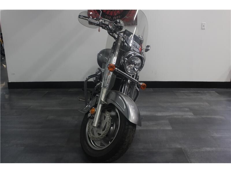 2007 Suzuki Boulevard VL1500 Image 3