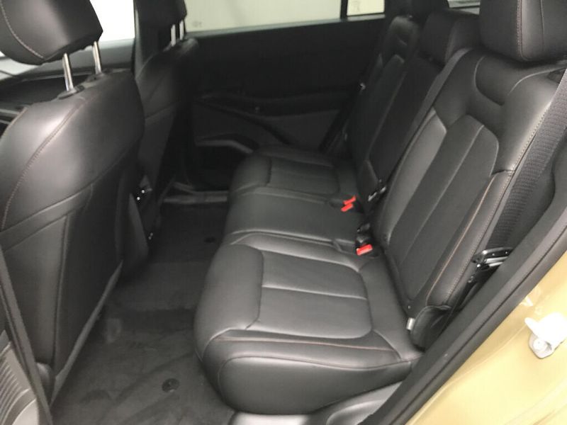 New 2026 Jeep Cherokee Limited 4x4Image 9