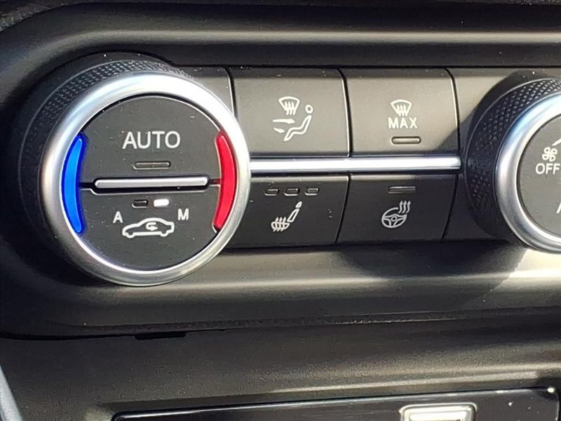 New 2026 Alfa Romeo GiuliaImage 22