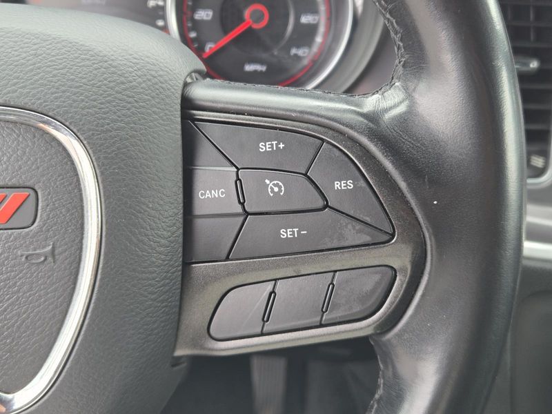 Used 2020 Dodge Charger SXT RWD