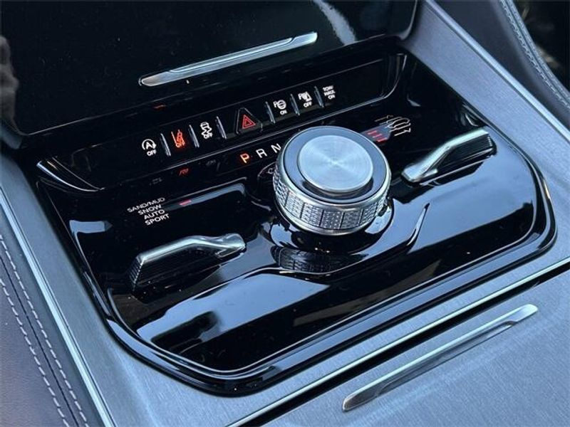 2026 Jeep Grand Grand Wagoneer Wagoneer Limited Reserve 4x4Image 23