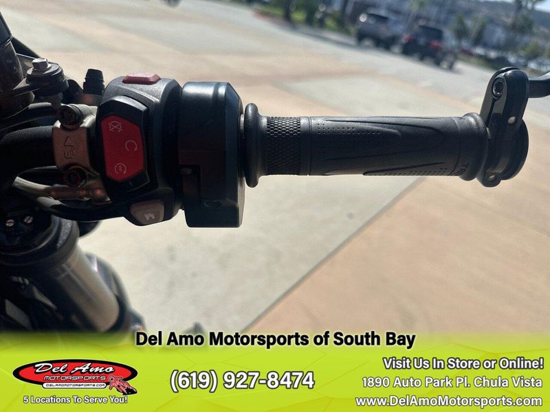 2019 Triumph STREET TRIPLE RS  in a BLACK exterior color. Del Amo Motorsports of South Bay (619) 547-1937 delamomotorsports.com 