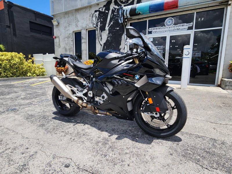2026 BMW S 1000 RRImage 10