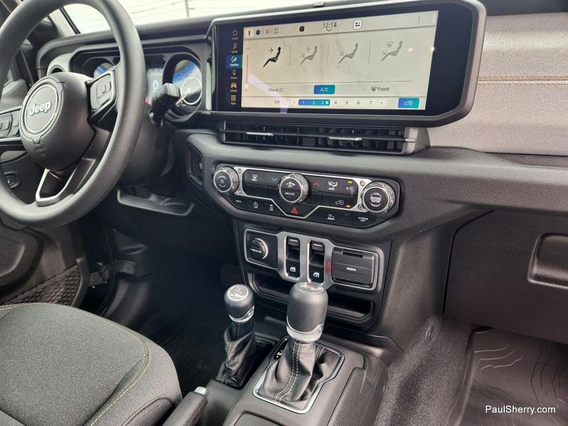 2025 Jeep Wrangler 2-door SportImage 26