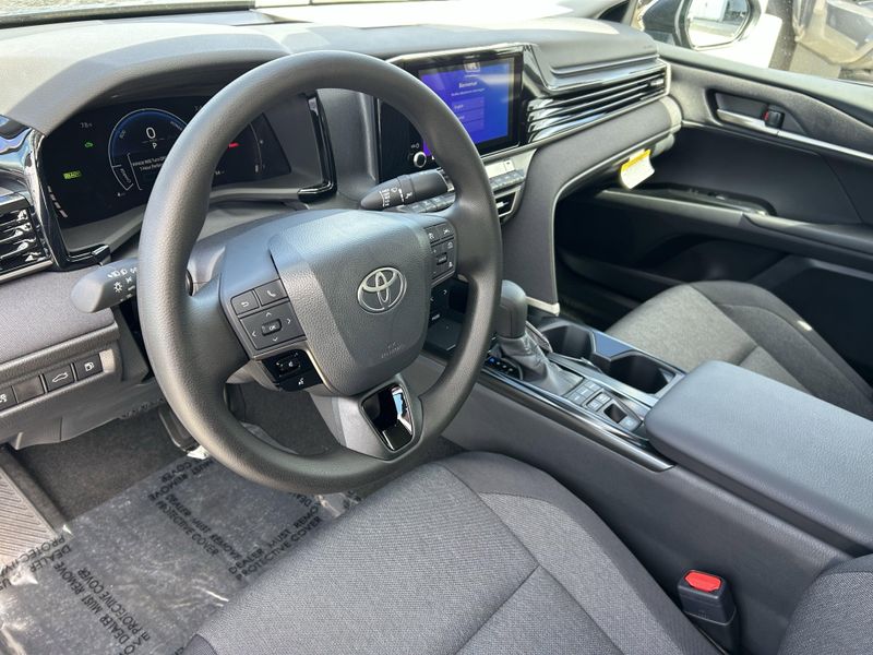 New 2025 Toyota Camry LEImage 13