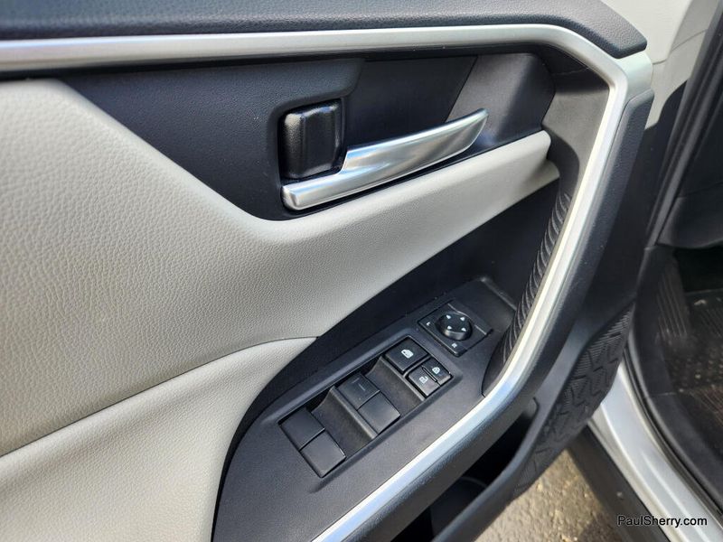 Used 2021 Toyota RAV4 XLE