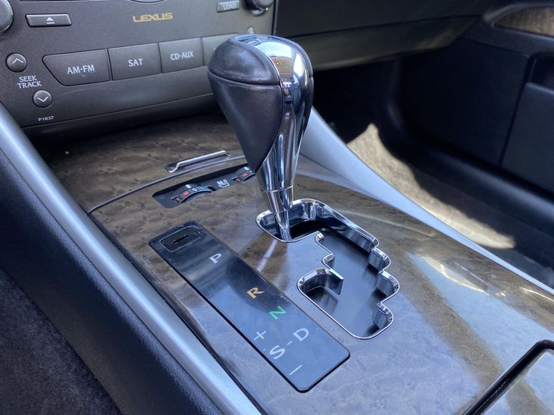 2013 Lexus IS 250 250Image 23