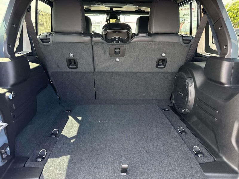 New 2026 Jeep Wrangler 4-door Rubicon X