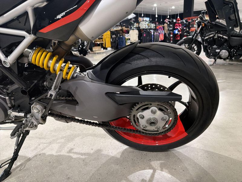 Used 2022 Ducati HYPERMOTARD 950 RVE Image 22