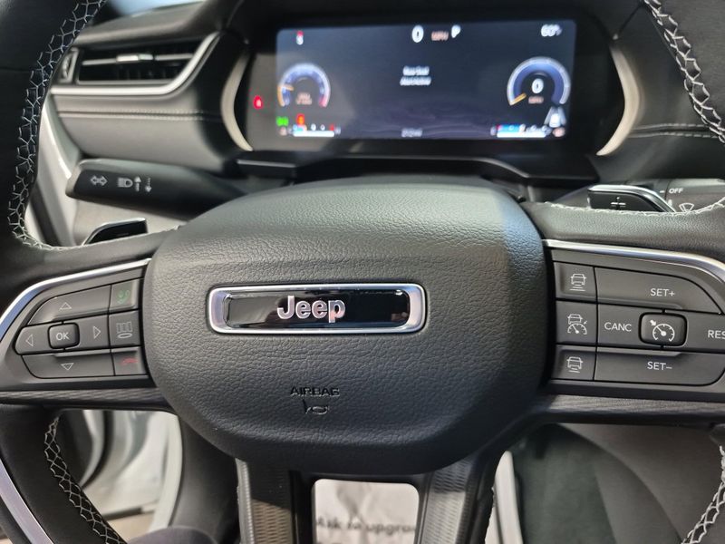 2025 Jeep Grand Cherokee L Altitude X 4x4Image 27