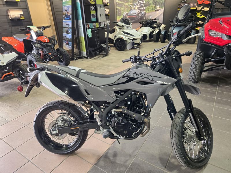 2025 Kawasaki KLX 230 SM ABS BATTLE GRAY Image 3