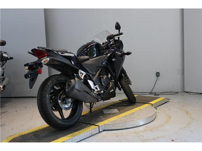 Used 2013 Honda CBR250R ABS Image 4