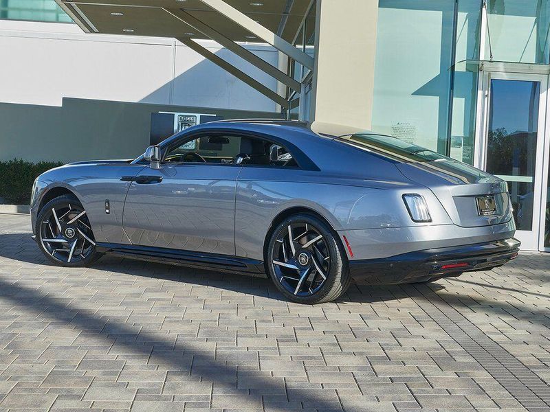 New 2026 Rolls-Royce Spectre Image 8