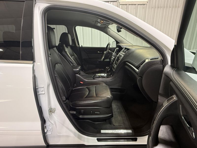 Used 2016 GMC Acadia SLTImage 14