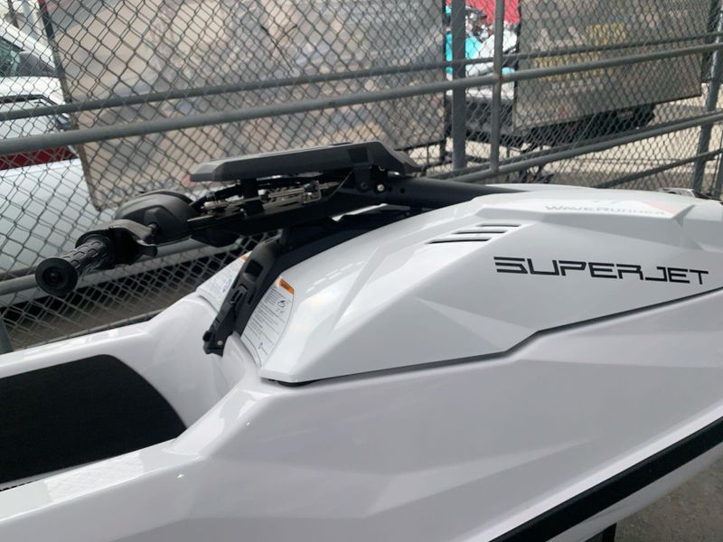 New 2025 Yamaha Superjet Image 13