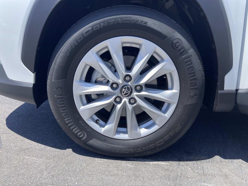 Used 2022 Toyota Corolla Cross LE 4WD (Natl)